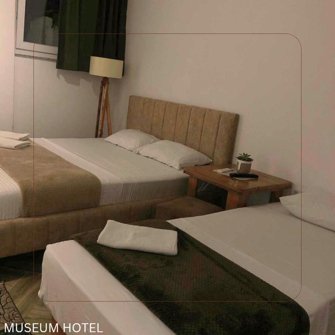 פרישטינה Museum Hotel חדר תמונה
